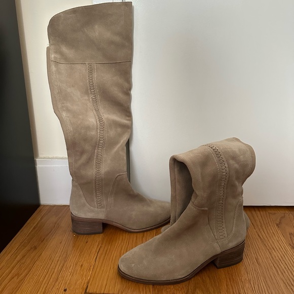 NWT Vince Camuto over the knee flat boot - Picture 1 of 2